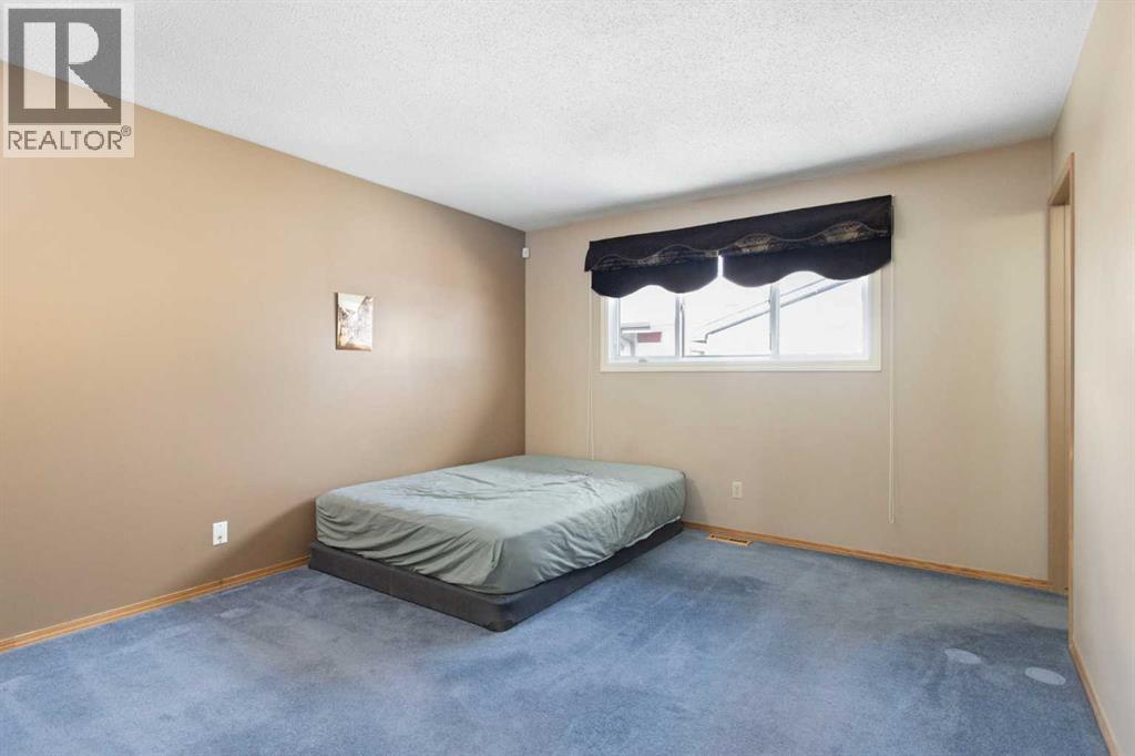 1108 Marcombe Crescent NE, Calgary, Alberta  T2A 4H7 - Photo 12 - A2303472