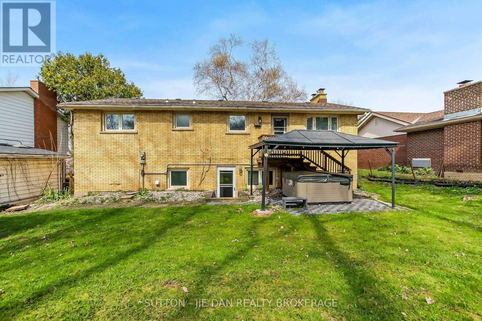 637 Jason Crescent, London South, Ontario  N6J 3E5 - Photo 19 - X13044776