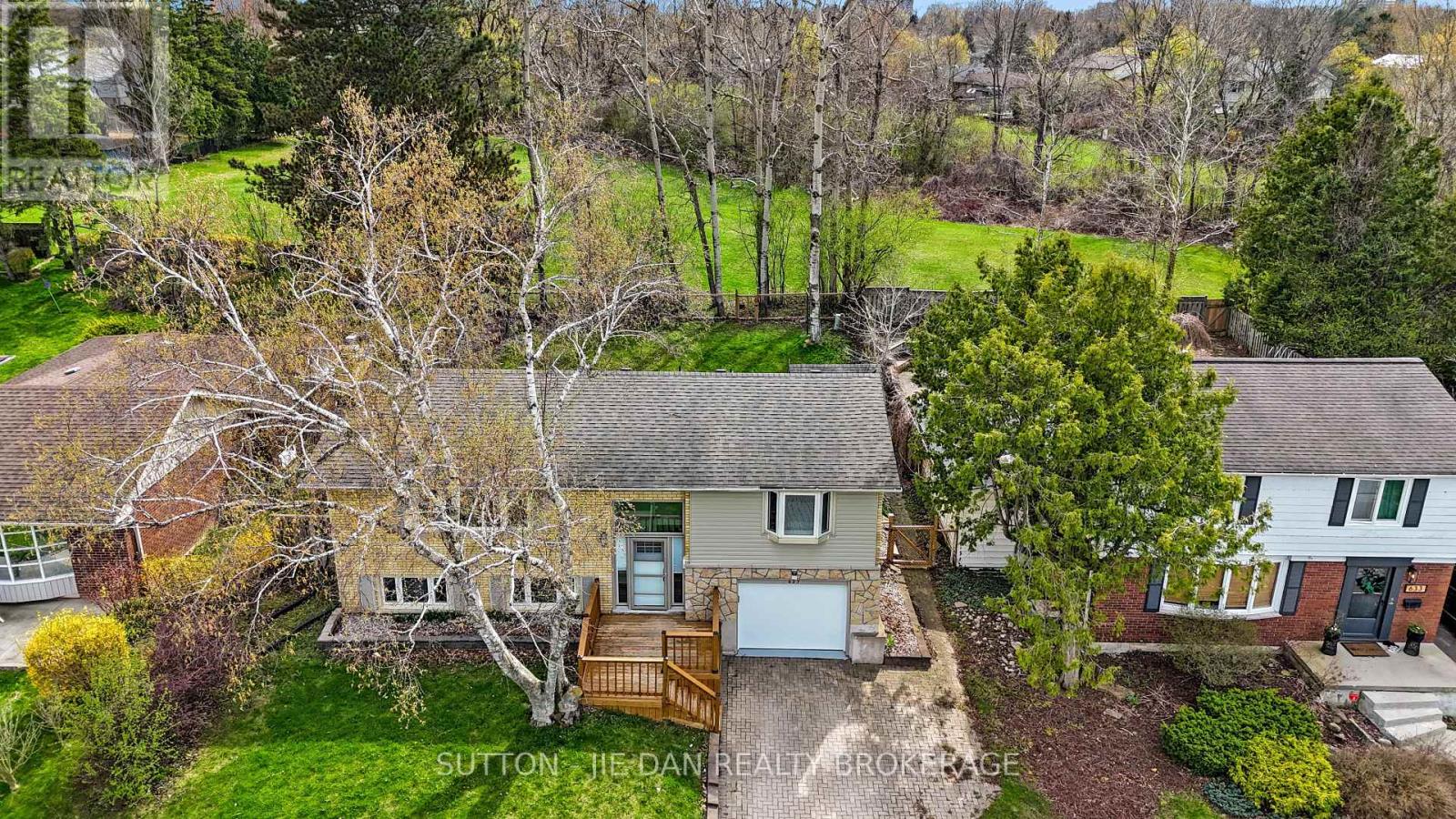 637 Jason Crescent, London South, Ontario  N6J 3E5 - Photo 23 - X13044776