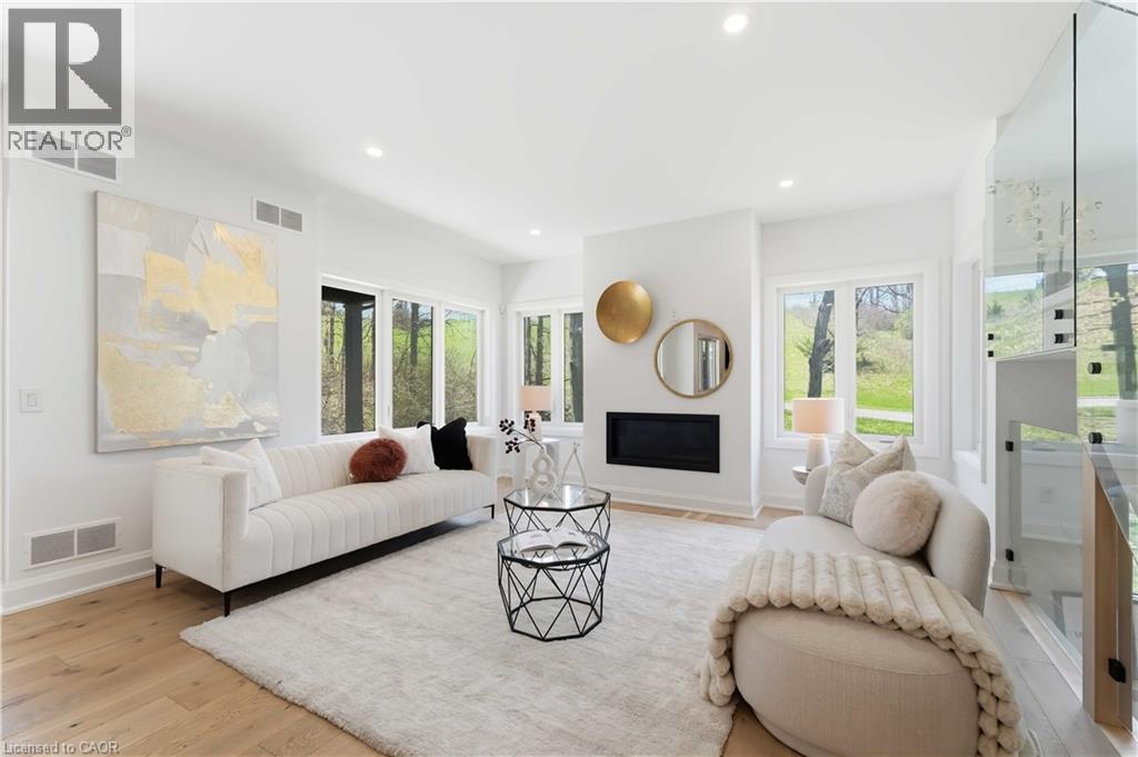 119 Welland Vale Road, St. Catharines, Ontario  L2S 3Y2 - Photo 4 - 40824023