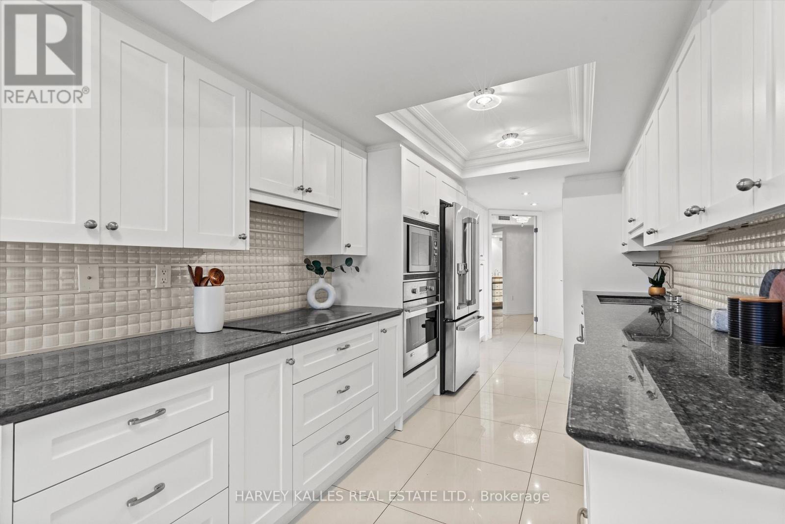 201 - 3900 Yonge Street, Toronto, Ontario  M4N 3N6 - Photo 15 - C13042934