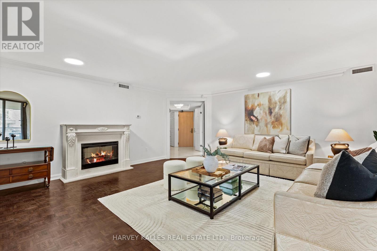 201 - 3900 Yonge Street, Toronto, Ontario  M4N 3N6 - Photo 7 - C13042934