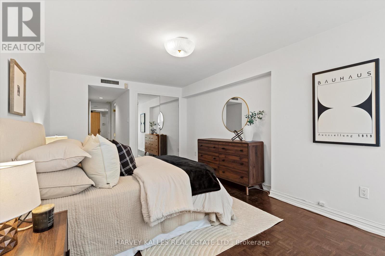 201 - 3900 Yonge Street, Toronto, Ontario  M4N 3N6 - Photo 23 - C13042934