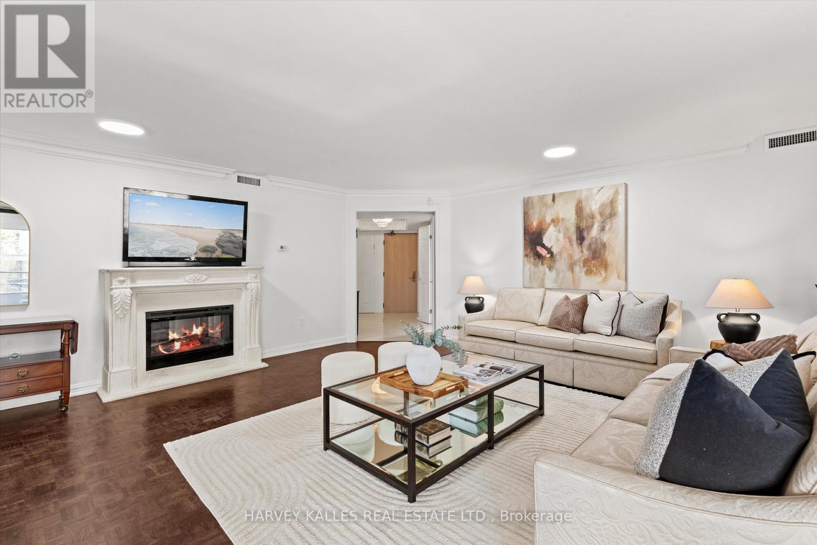 201 - 3900 Yonge Street, Toronto, Ontario  M4N 3N6 - Photo 6 - C13042934