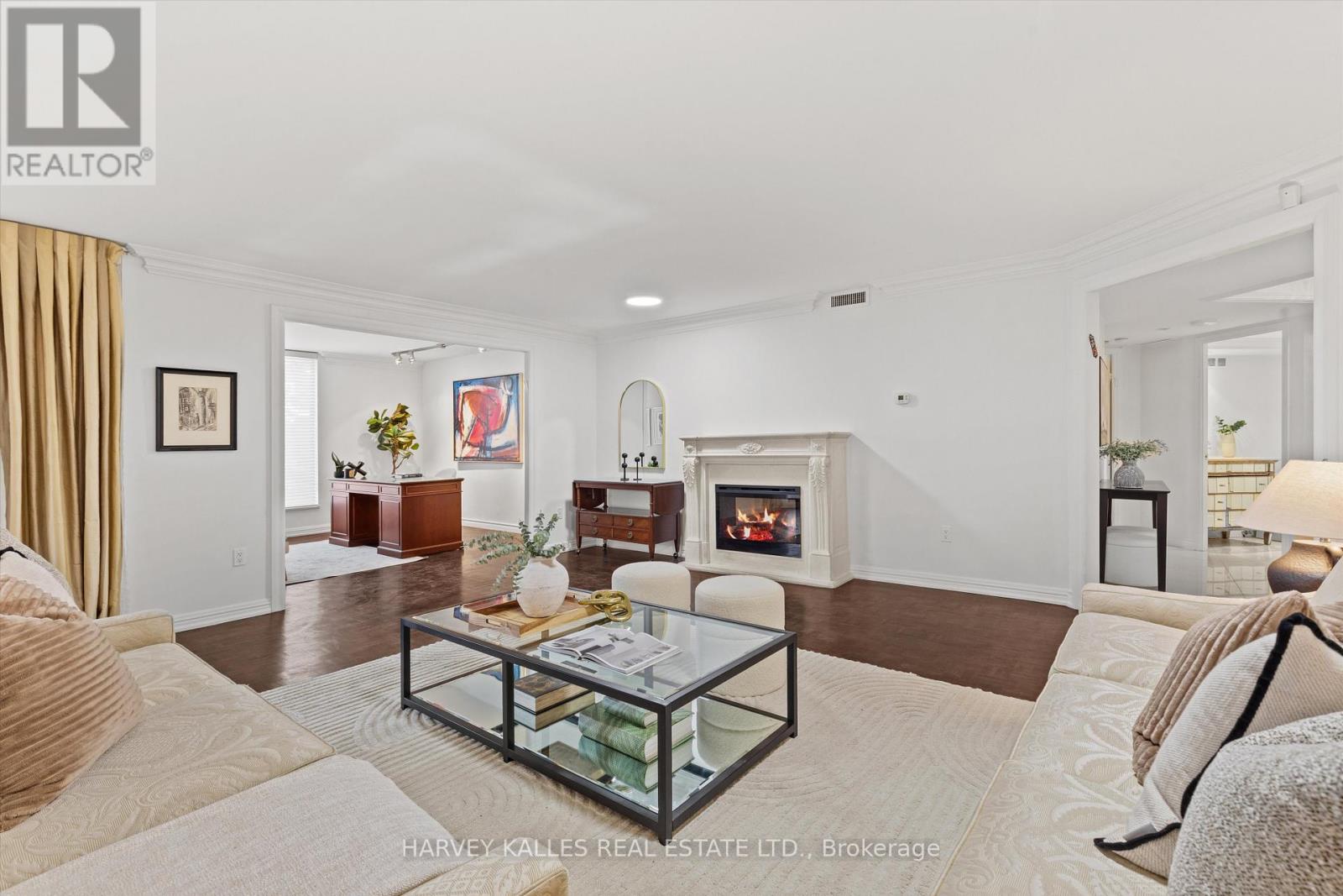 201 - 3900 Yonge Street, Toronto, Ontario  M4N 3N6 - Photo 8 - C13042934