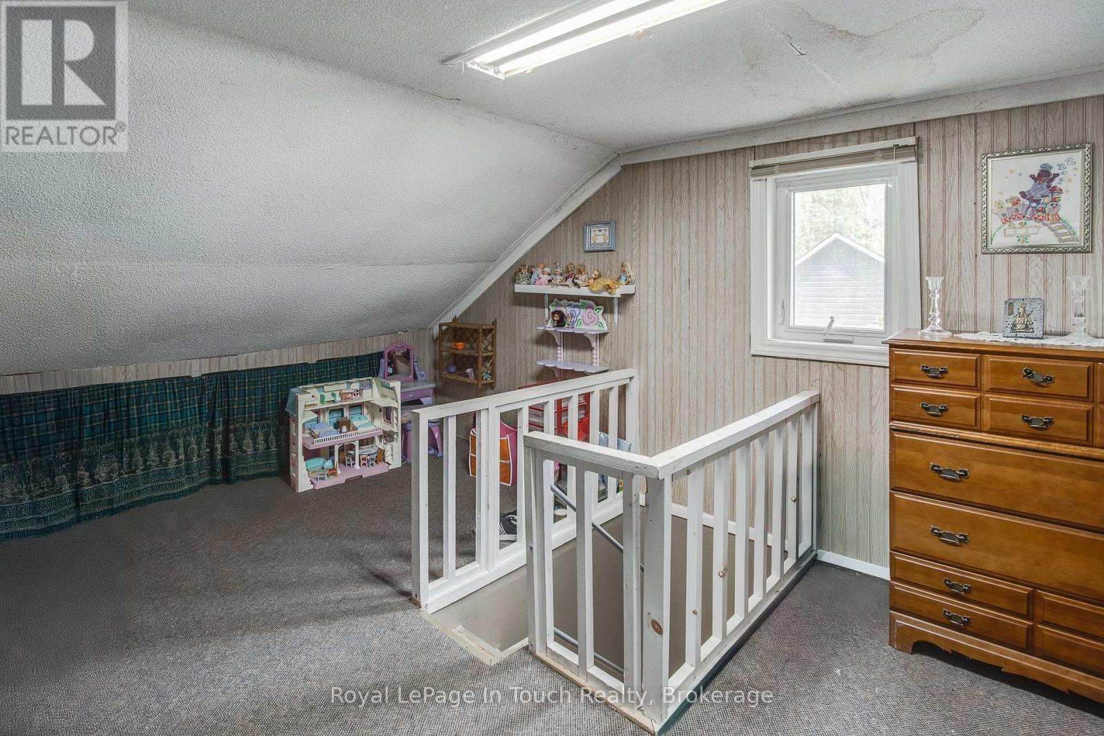 35 Tiny Beaches Road S, Tiny, Ontario  L0L 2J0 - Photo 19 - S13044744