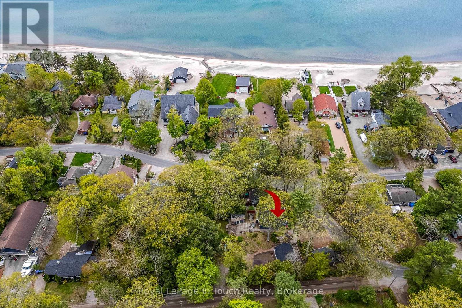 35 Tiny Beaches Road S, Tiny, Ontario  L0L 2J0 - Photo 2 - S13044744