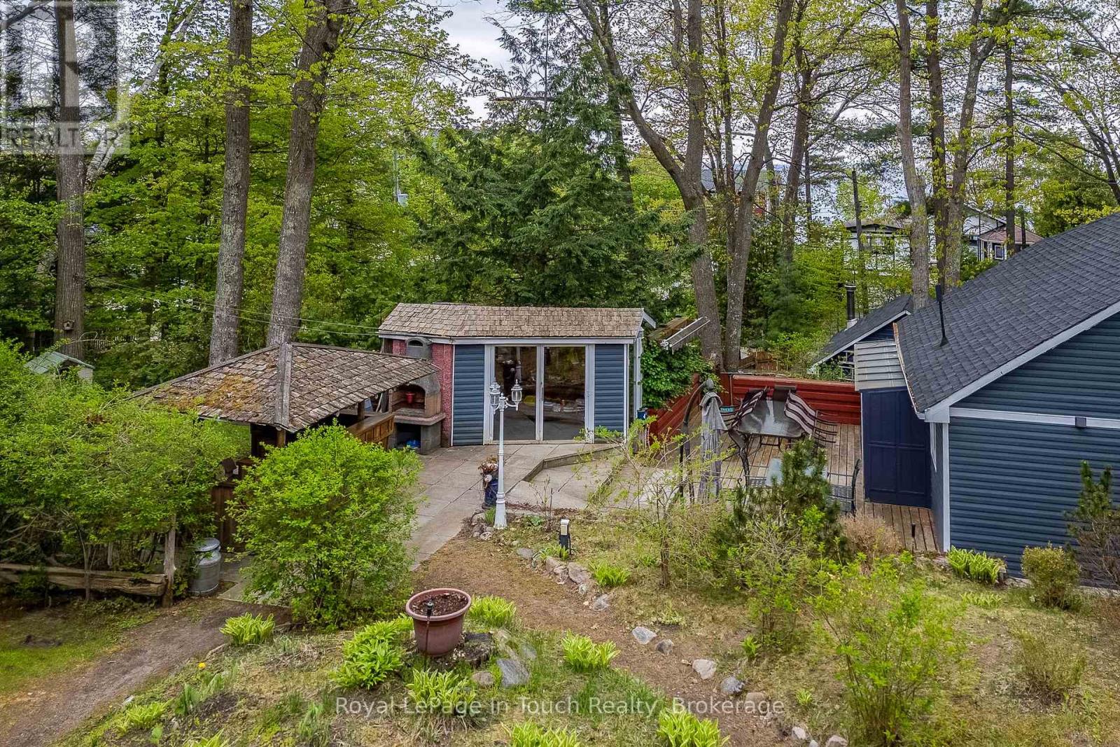 35 Tiny Beaches Road S, Tiny, Ontario  L0L 2J0 - Photo 38 - S13044744