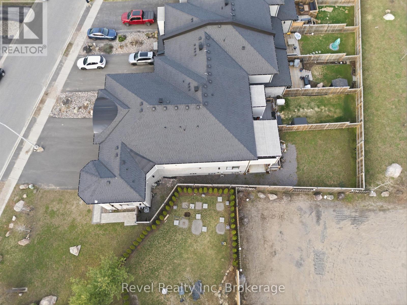 181 Anglo Street, Bracebridge, Ontario  P1L 2H3 - Photo 4 - X13044830