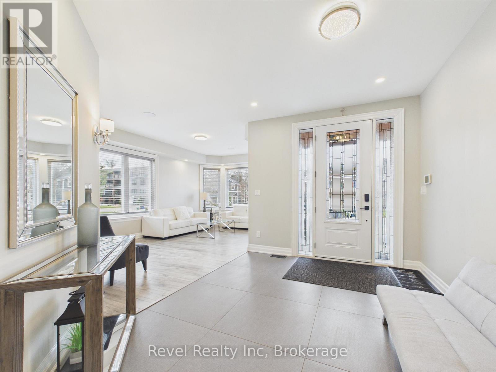 181 Anglo Street, Bracebridge, Ontario  P1L 2H3 - Photo 8 - X13044830