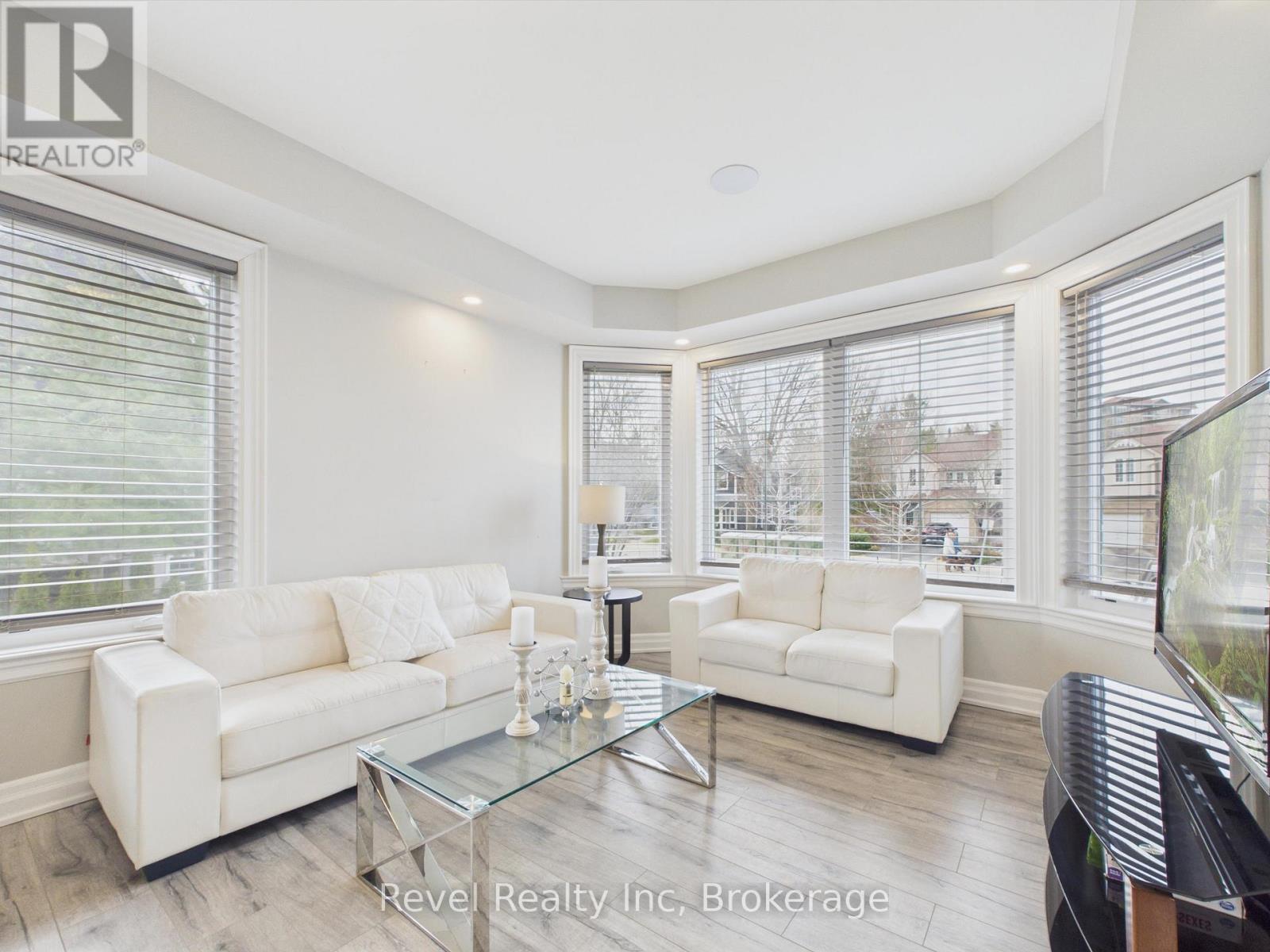 181 Anglo Street, Bracebridge, Ontario  P1L 2H3 - Photo 9 - X13044830