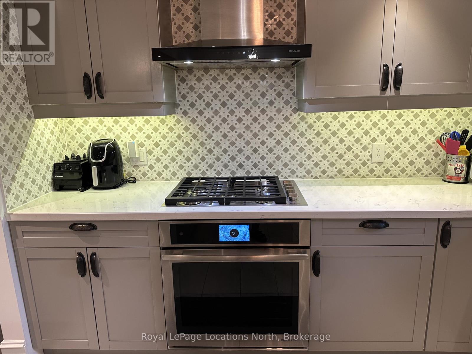 128 Orchard Drive, Blue Mountains, Ontario  N0H 2P0 - Photo 8 - X13044840