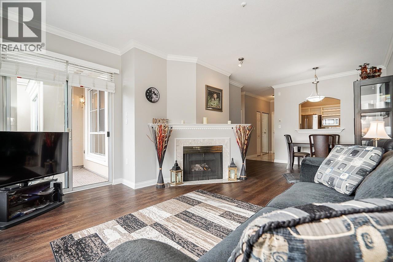 316 2985 PRINCESS CRESCENT, Coquitlam, British Columbia