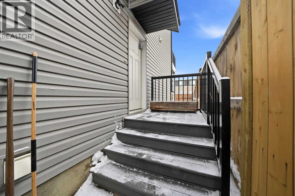 A & B, 58 Valmont Street, Blackfalds, Alberta  T4M 0L2 - Photo 10 - A2298808