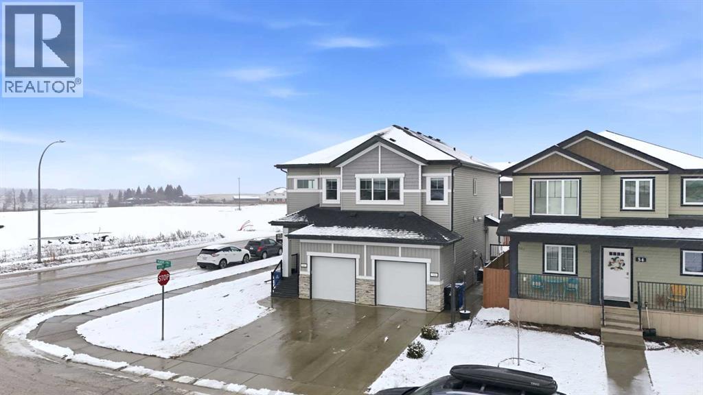 A & B, 58 Valmont Street, Blackfalds, Alberta  T4M 0L2 - Photo 4 - A2298808