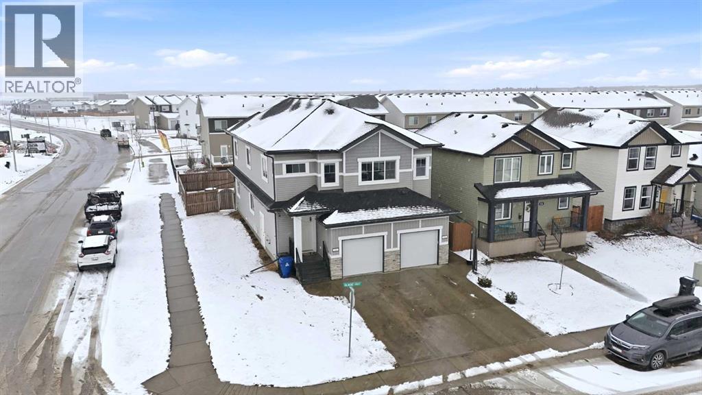 A & B, 58 Valmont Street, Blackfalds, Alberta  T4M 0L2 - Photo 5 - A2298808