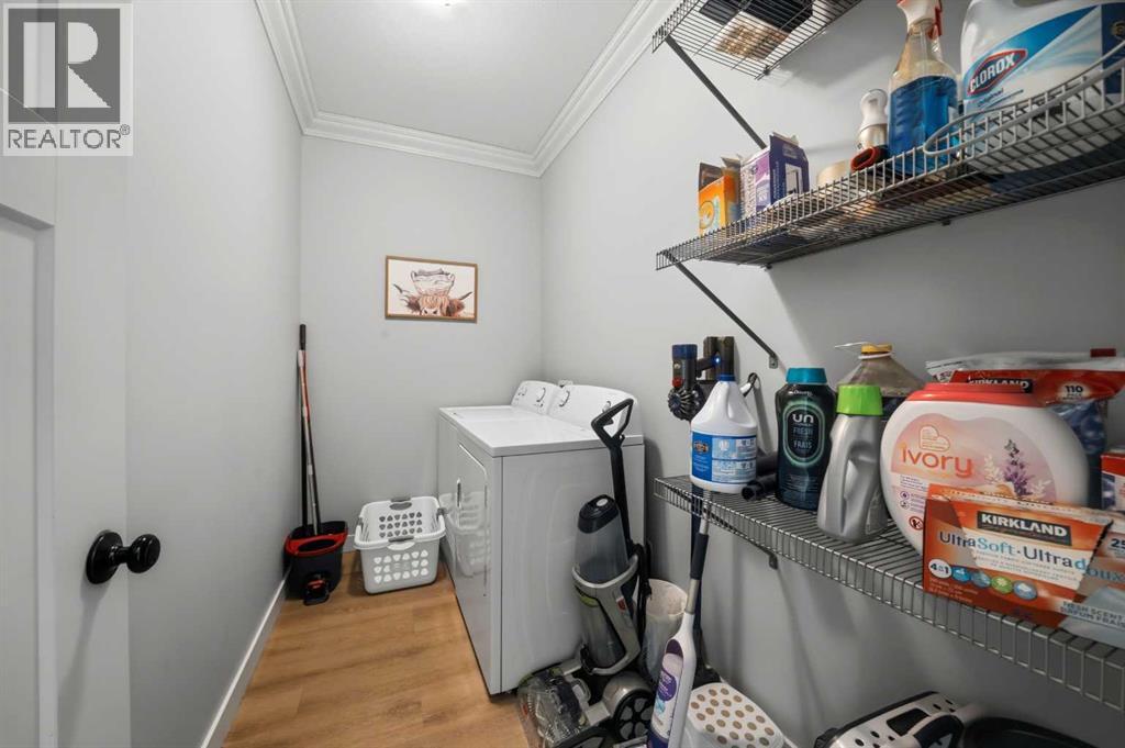 A & B, 58 Valmont Street, Blackfalds, Alberta  T4M 0L2 - Photo 37 - A2298808