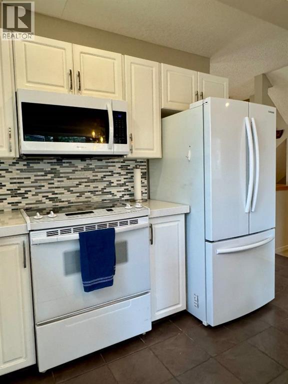 131 Patina Rise SW, Calgary, Alberta  T3H 3R5 - Photo 14 - A2302251