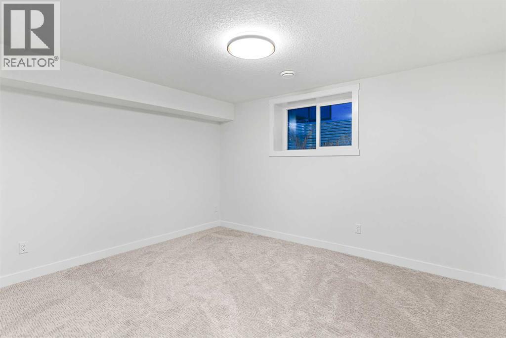 1731 111 Avenue SW, Calgary, Alberta  T2W 1R6 - Photo 36 - A2303259