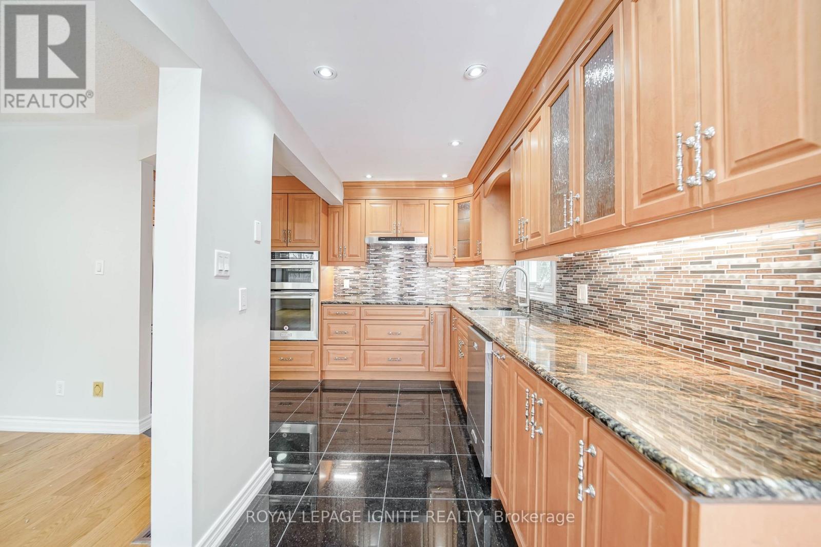 165 Clonmore Drive, Toronto, Ontario  M1N 1X9 - Photo 17 - E13044818