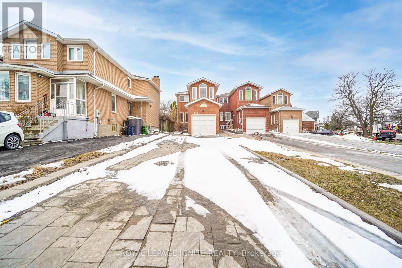 165 Clonmore Drive, Toronto, Ontario  M1N 1X9 - Photo 2 - E13044818