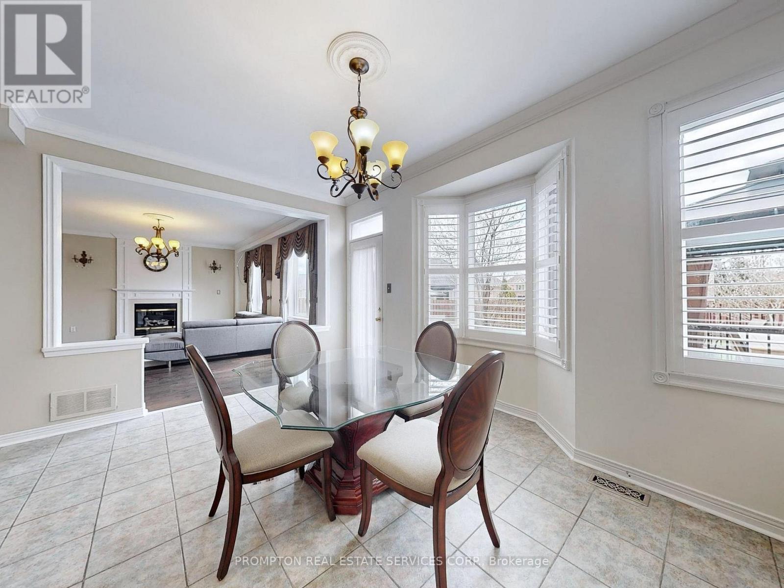 18 Bridleford Court, Markham, Ontario  L3P 7Z2 - Photo 15 - N13044774