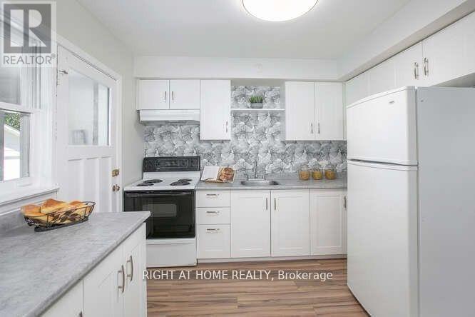 MAIN FLOOR - 57 WILSTEAD DRIVE, Newmarket, Ontario