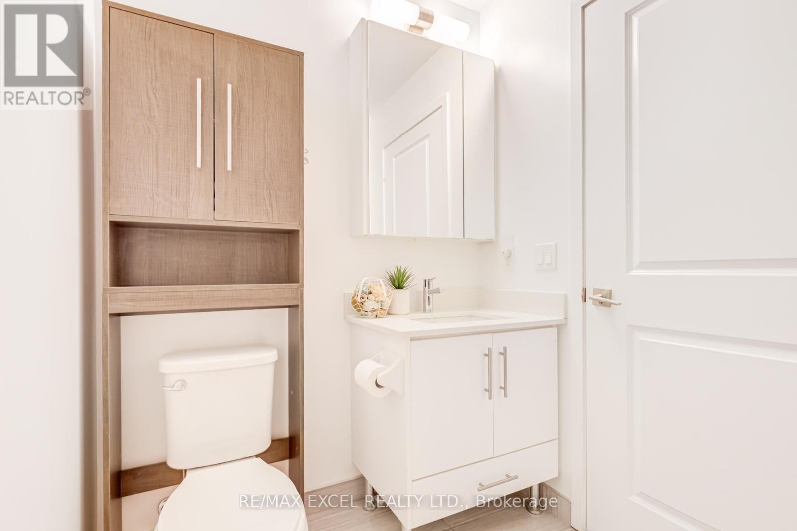 1006 - 85 Oneida Crescent, Richmond Hill, Ontario  L4B 0H4 - Photo 9 - N13044832