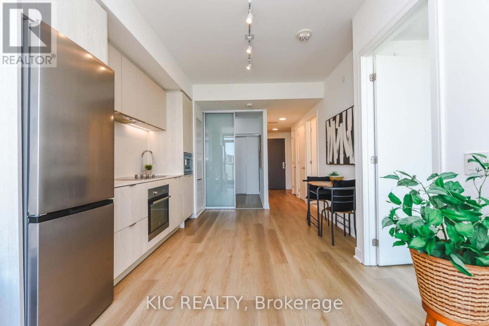 323 - 86 Dundas St. Street E, Mississauga, Ontario  L5A 0B1 - Photo 10 - W13017670