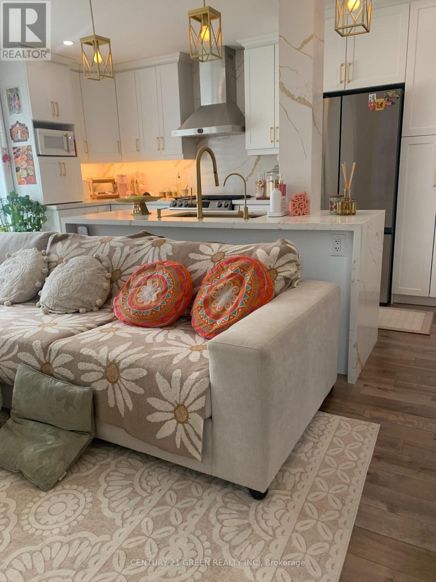 28 Parkway Avenue, Brampton, Ontario  L6X 2G4 - Photo 15 - W13037336