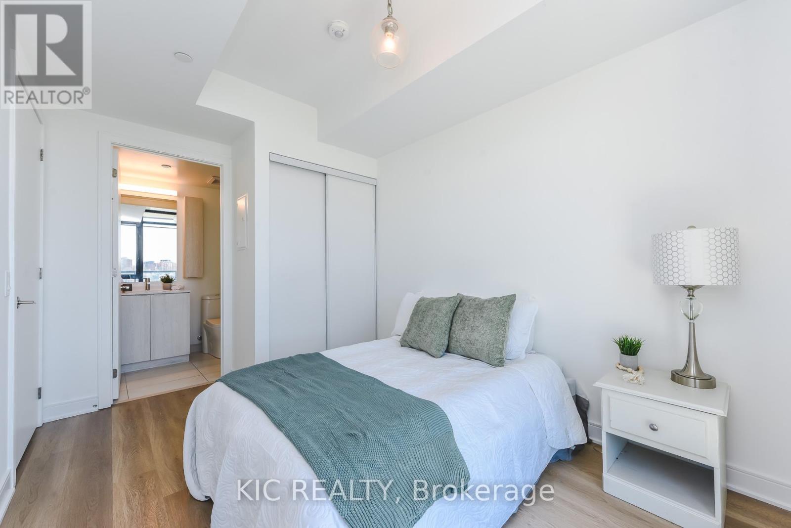 323 - 86 Dundas St. Street E, Mississauga, Ontario  L5A 0B1 - Photo 20 - W13017670