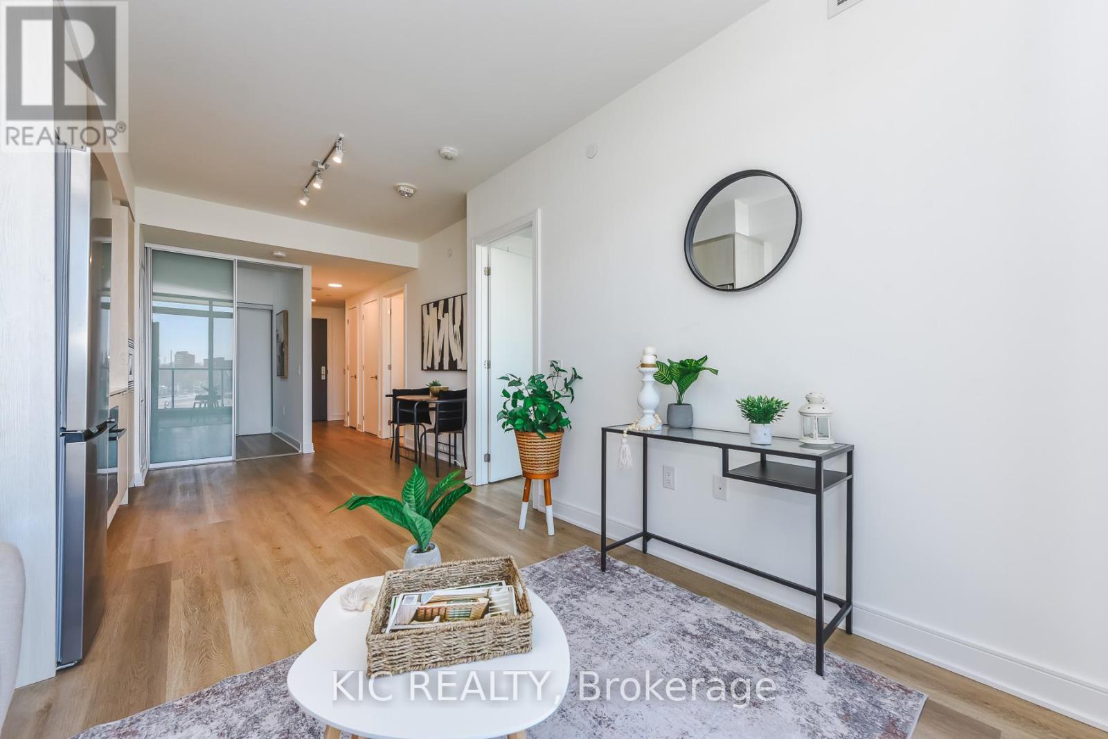 323 - 86 Dundas St. Street E, Mississauga, Ontario  L5A 0B1 - Photo 8 - W13017670