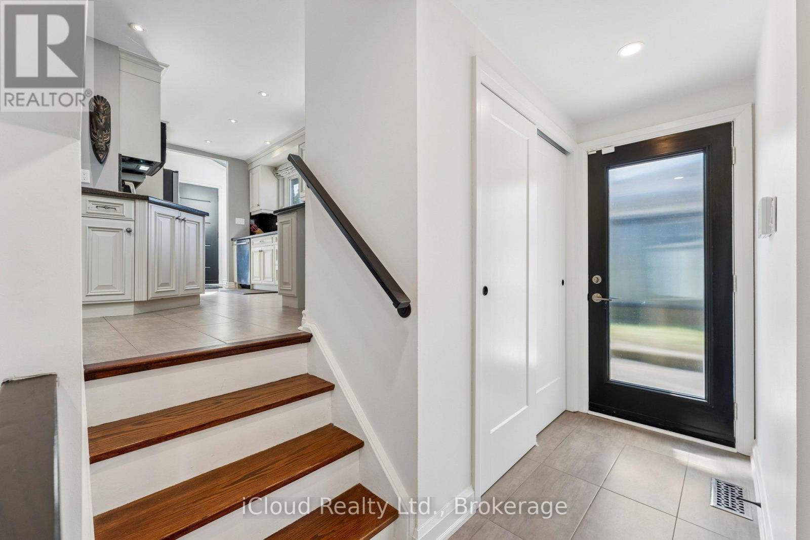 43 Ferndale Crescent, Brampton, Ontario  L6W 1G1 - Photo 19 - W13041332