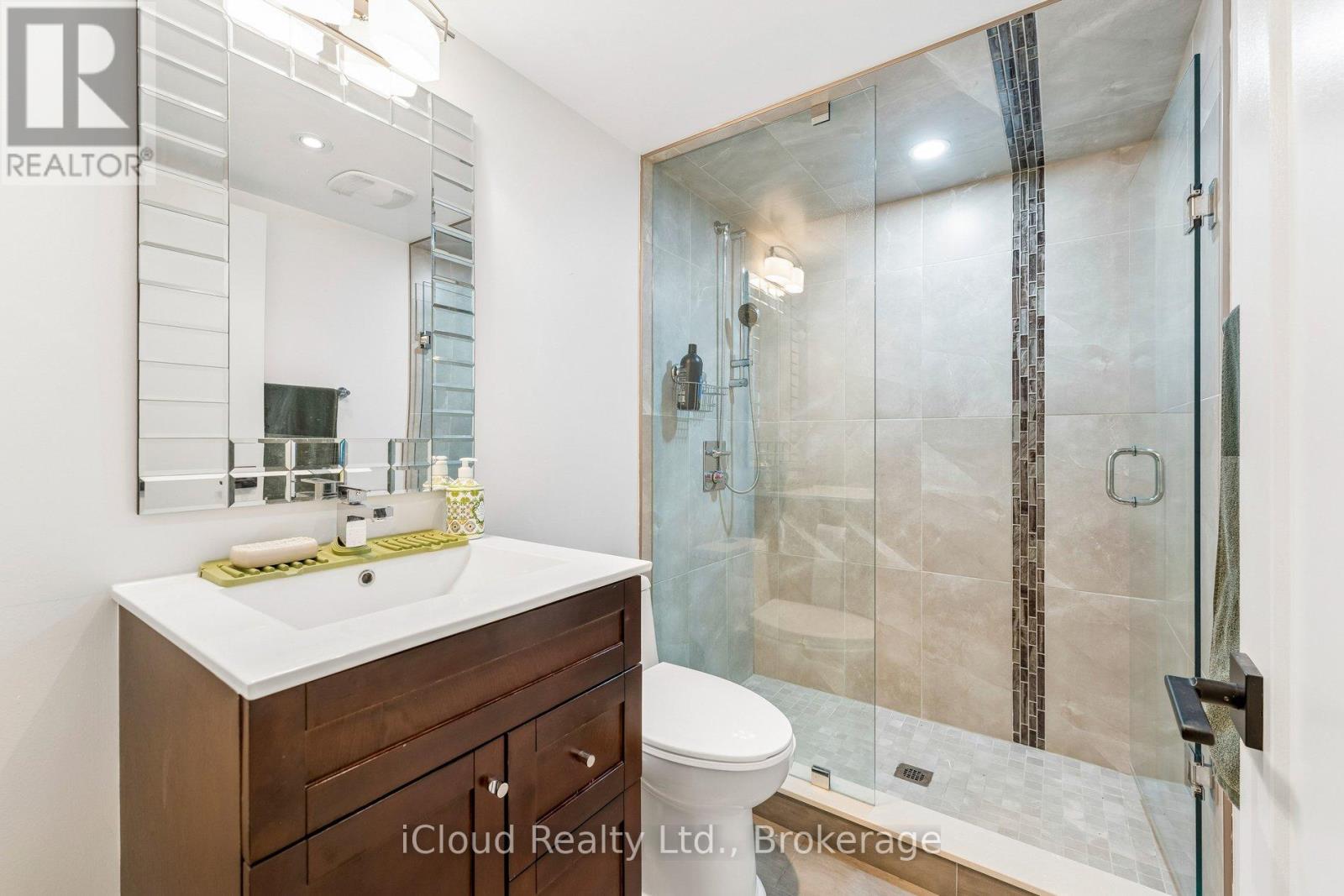 43 Ferndale Crescent, Brampton, Ontario  L6W 1G1 - Photo 28 - W13041332