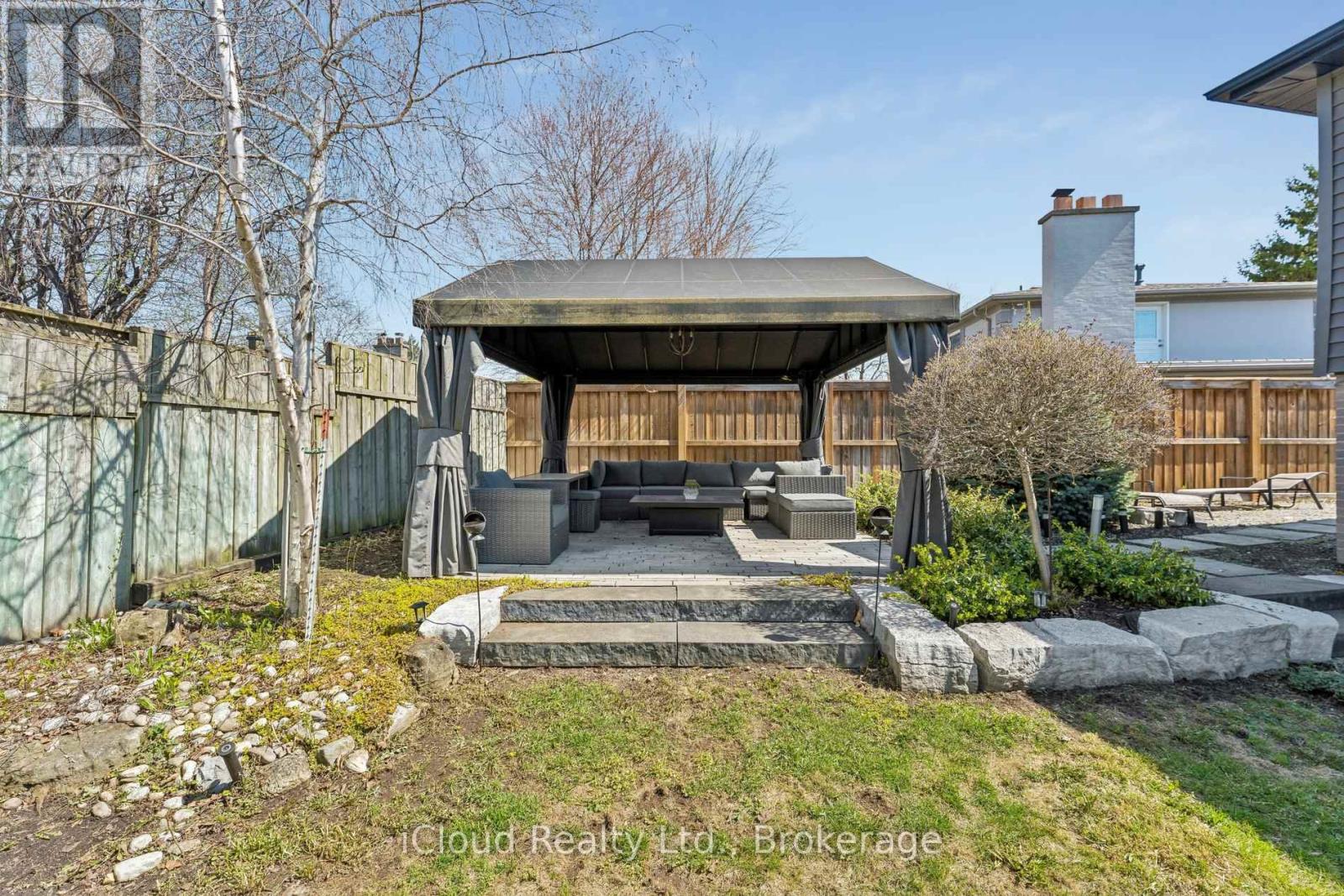 43 Ferndale Crescent, Brampton, Ontario  L6W 1G1 - Photo 40 - W13041332