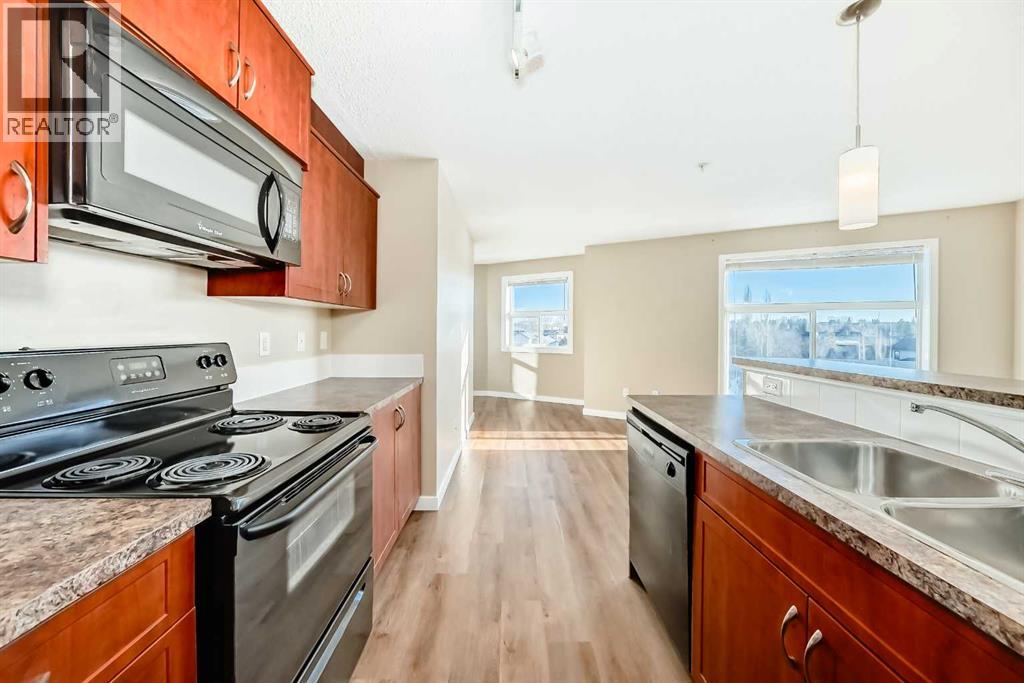 2315, 700 Willowbrook Road NW, Airdrie, Alberta  T2B 2B7 - Photo 10 - A2269609