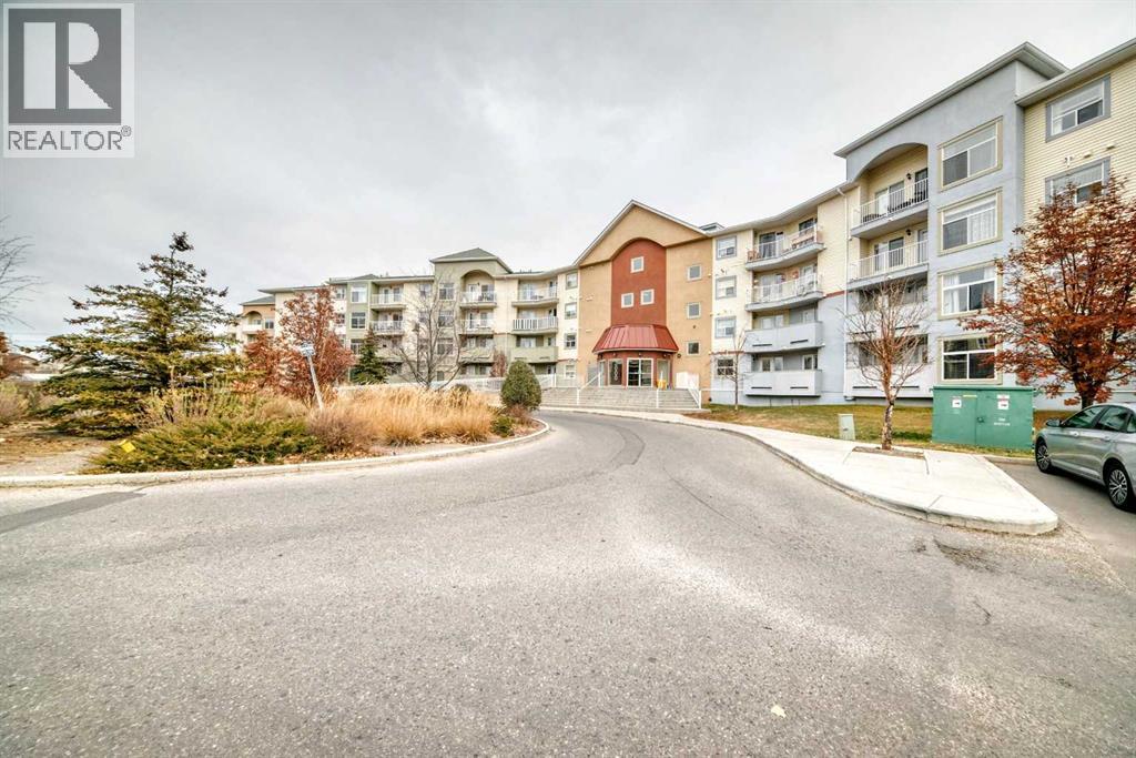 2315, 700 Willowbrook Road NW, Airdrie, Alberta  T2B 2B7 - Photo 38 - A2269609