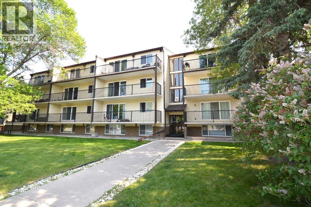 302, 635 56 Avenue SW, Calgary, Alberta