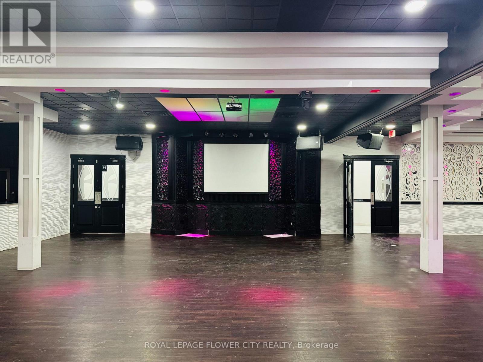 Unit #1, 2 ,3 - 1300 Britannia Road E, Mississauga, Ontario  L4W 1C8 - Photo 8 - W13044756