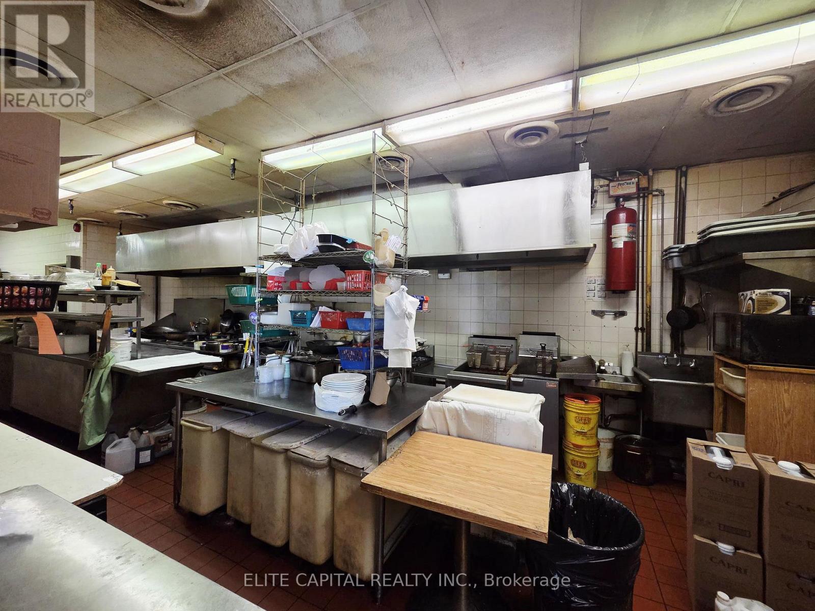 377 Burnhamthorpe Road E, Mississauga, Ontario  L5A 3Y1 - Photo 12 - W13044790