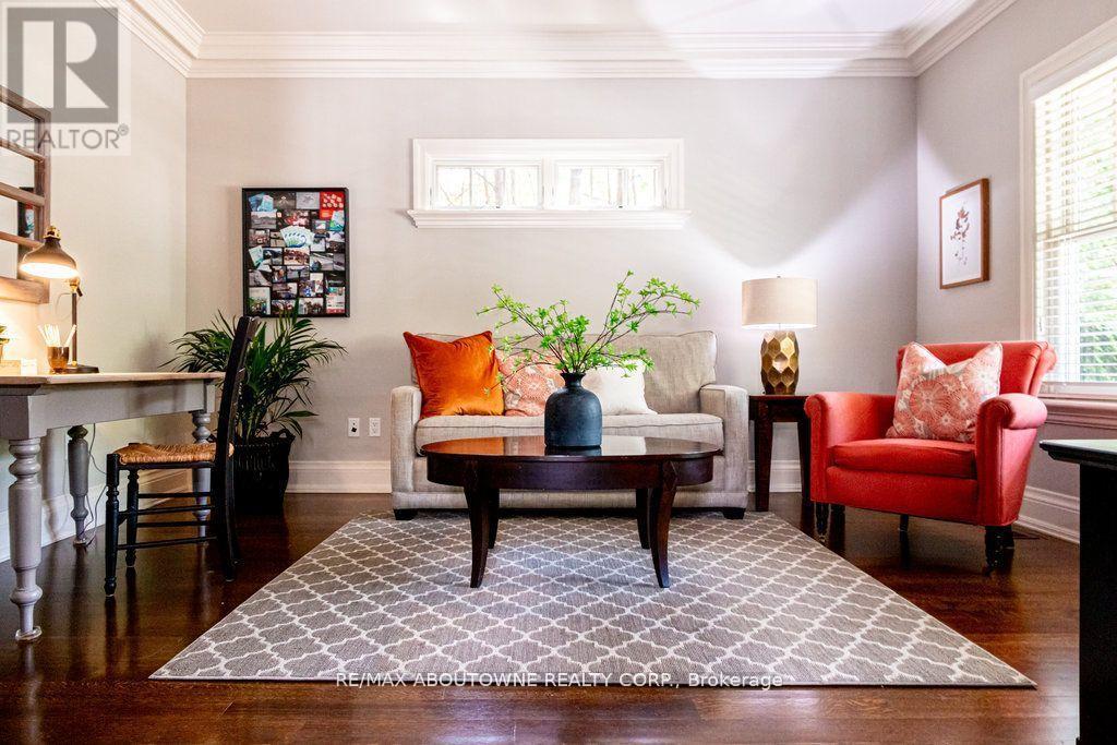 44 Head Street, Oakville, Ontario  L6K 1L5 - Photo 11 - W13044812