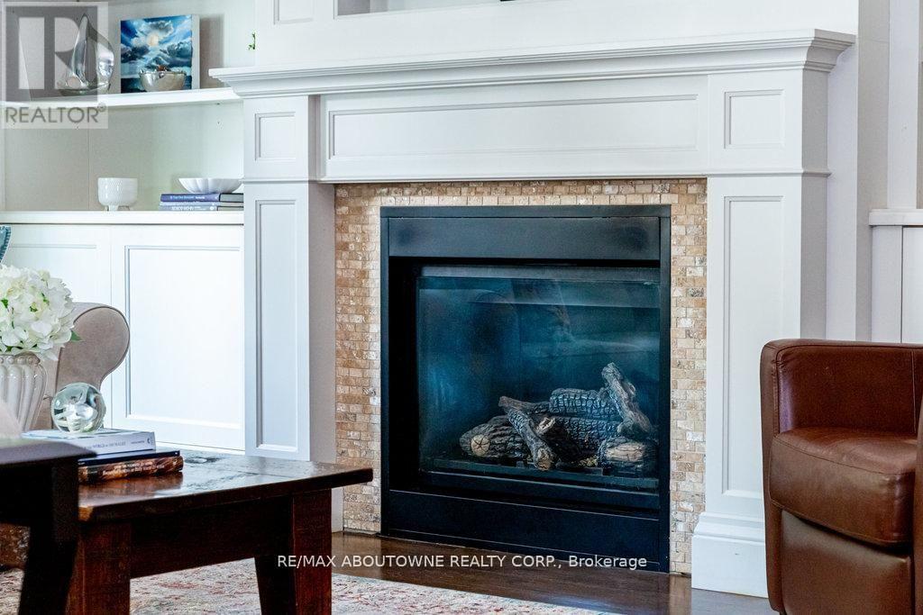 44 Head Street, Oakville, Ontario  L6K 1L5 - Photo 20 - W13044812