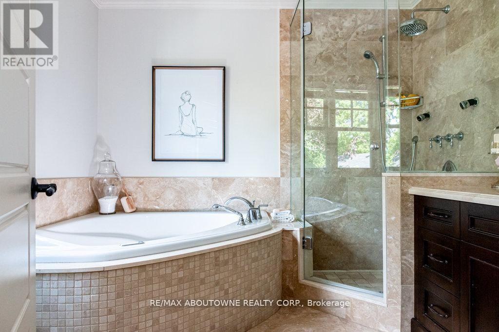 44 Head Street, Oakville, Ontario  L6K 1L5 - Photo 25 - W13044812