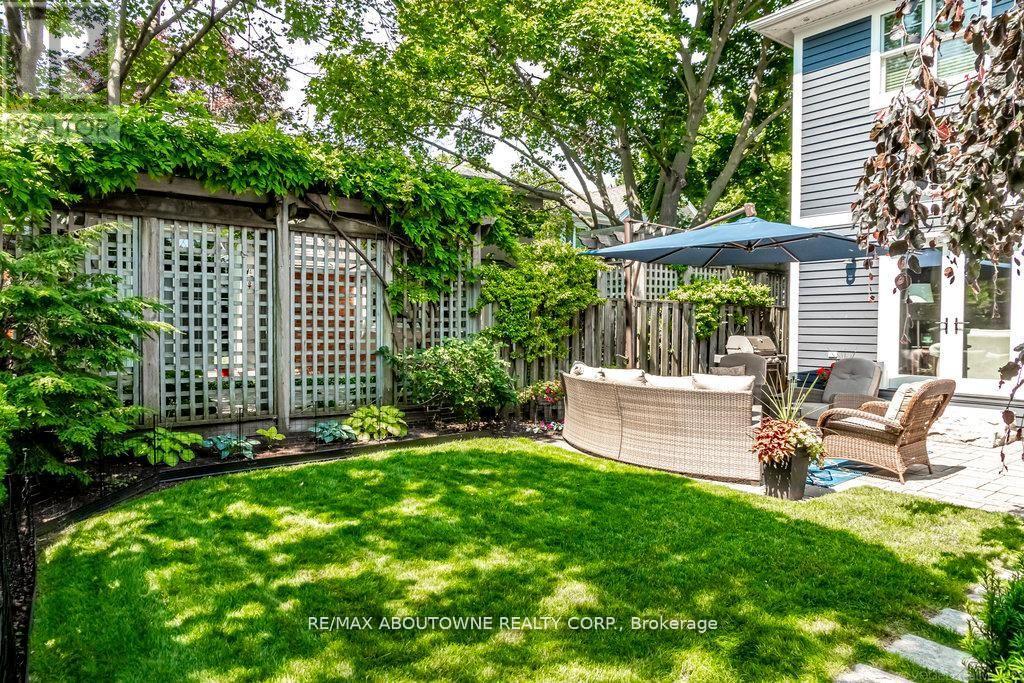 44 Head Street, Oakville, Ontario  L6K 1L5 - Photo 44 - W13044812