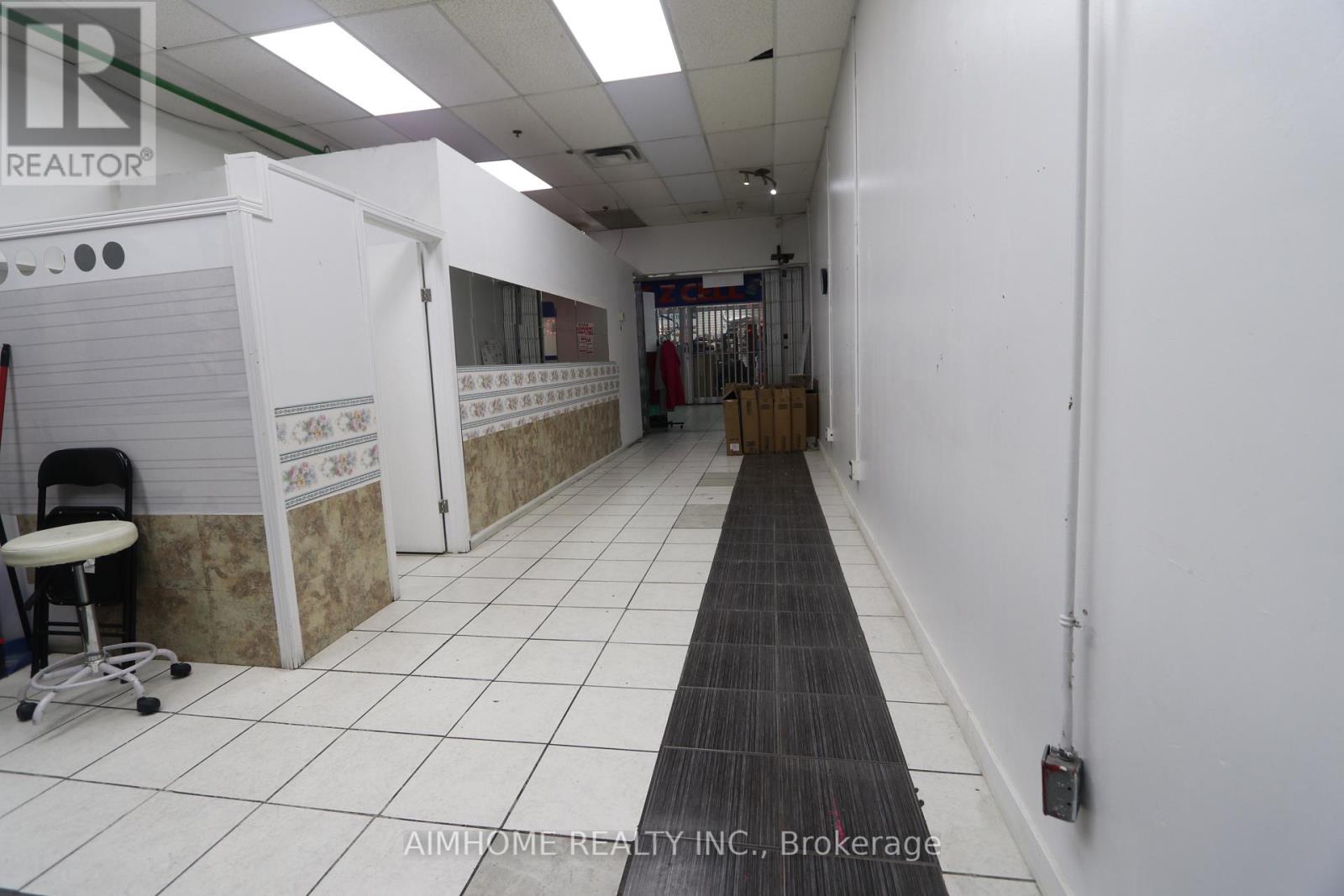 Unit 34 (Part A) - 2580 Shepard Avenue, Mississauga, Ontario  L5A 4K3 - Photo 5 - W13044838