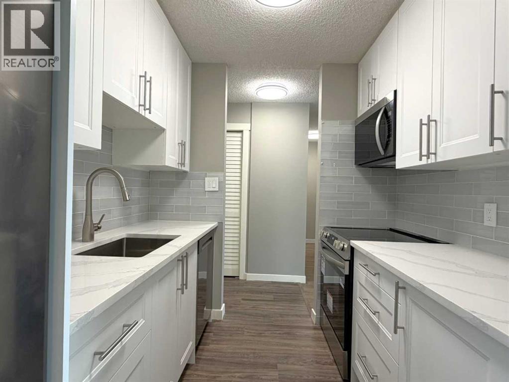 302, 635 56 Avenue Sw, Calgary, Alberta  T2V 0G9 - Photo 3 - A2287823