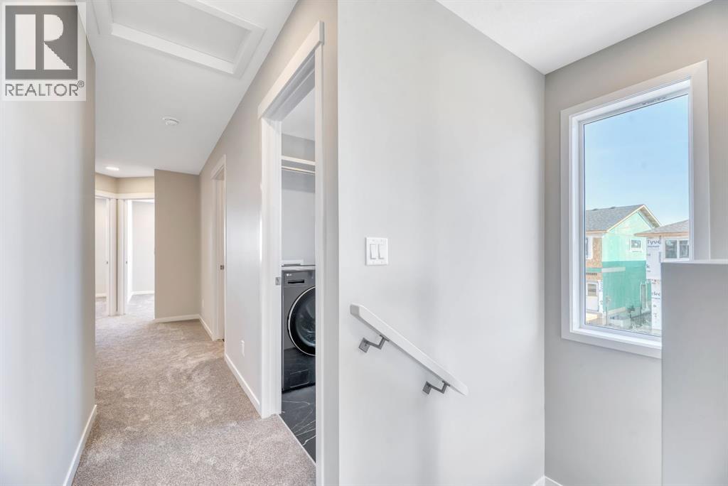 130 Royston Park Nw, Calgary, Alberta  T3L 0G9 - Photo 22 - A2301388