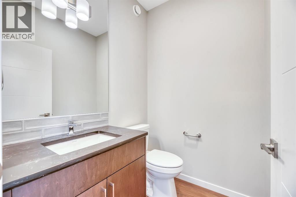130 Royston Park Nw, Calgary, Alberta  T3L 0G9 - Photo 20 - A2301388