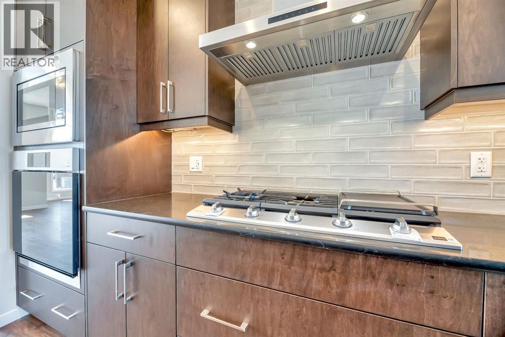 130 Royston Park Nw, Calgary, Alberta  T3L 0G9 - Photo 14 - A2301388