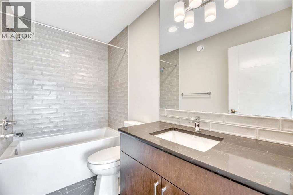 130 Royston Park Nw, Calgary, Alberta  T3L 0G9 - Photo 29 - A2301388